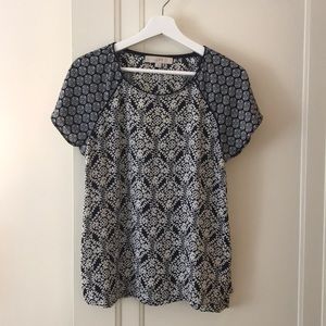 LOFT Navy Patterned Top - S